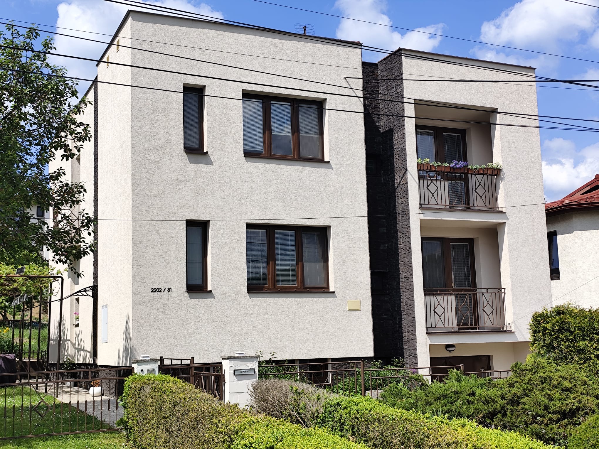 RD Dubník - murovanie hrubej stavby